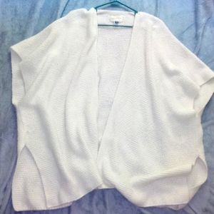 Universal Threads OSFM white cover